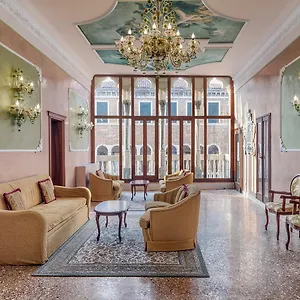 Hotel Pausania, Venise